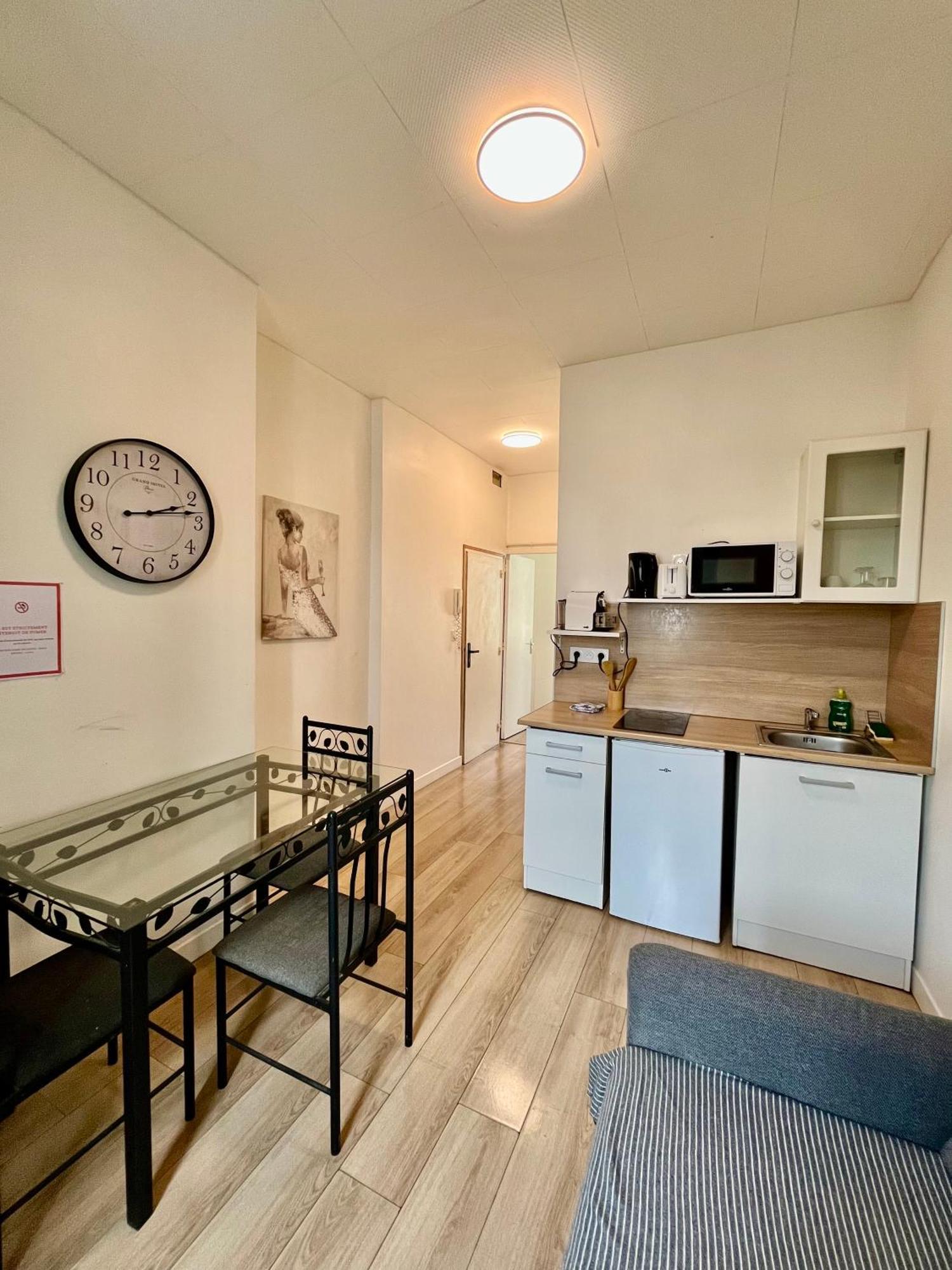 Appartement T2 Place Carnot -Dabnb ليموج المظهر الخارجي الصورة